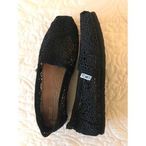 Toms Black Crochet